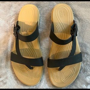 Croc Sandals LIKE NEW!  Black size 7